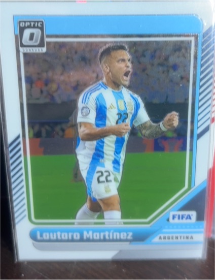2024-25 Panini Donruss Optic #82 Lautaro Martinez — front