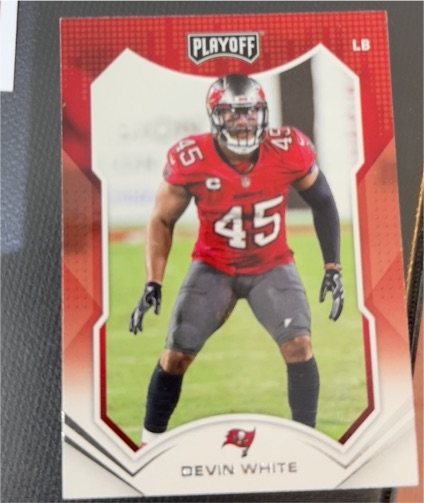 2021 Panini Playoff Football #174 Devin White — front