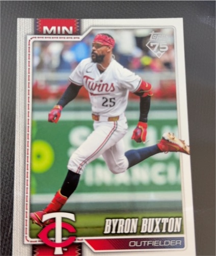 2026 Topps #255 Byron Buxton — front