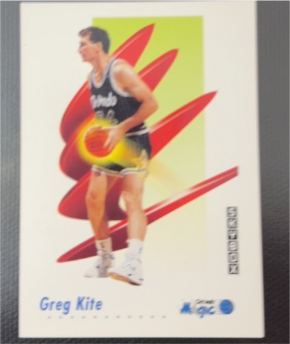 1991-92 SkyBox #203 Greg Kite — front