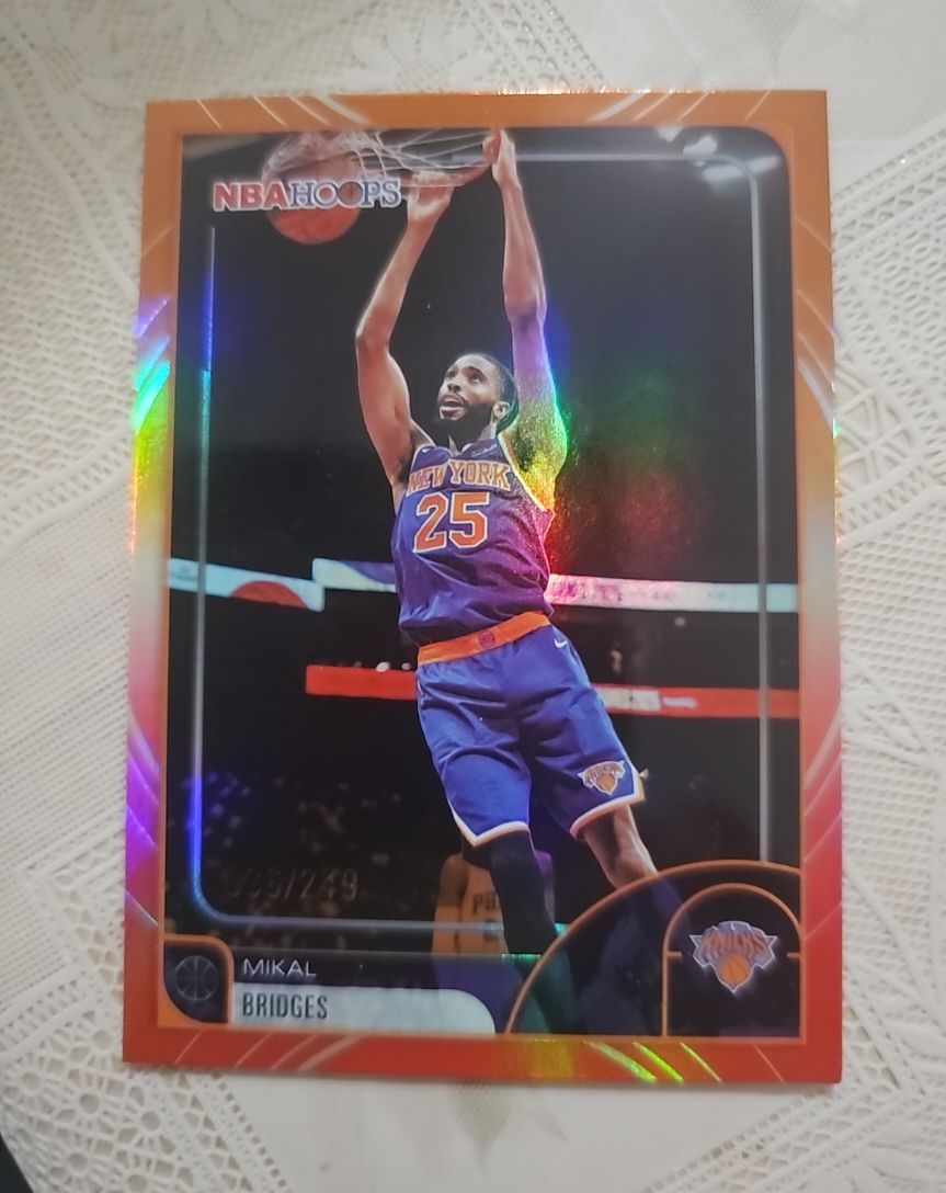 2025-26 Topps NBA Hoops #100 Mikal Bridges — front