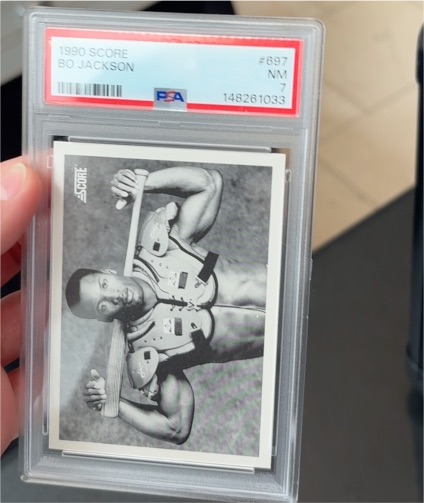 1990 Score #697 Bo Jackson — front