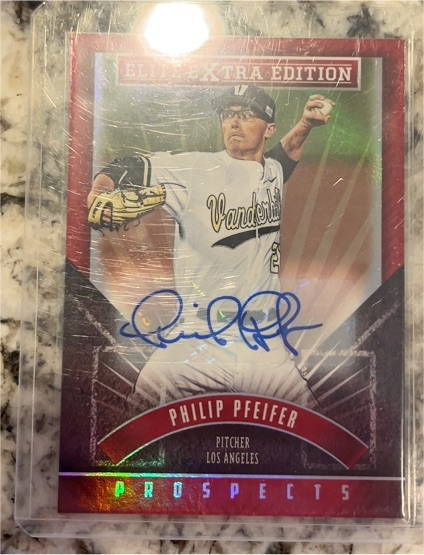 2015 Panini Elite Extra Edition #102 Philip Pfeifer — front