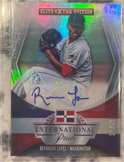 2015 Panini Elite Extra Edition #14 Reynaldo Lopez International Pride — front
