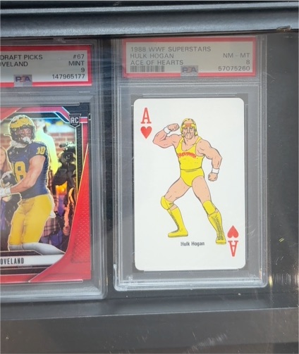 1988 WWF Superstars #Ace of Hearts Hulk Hogan — front
