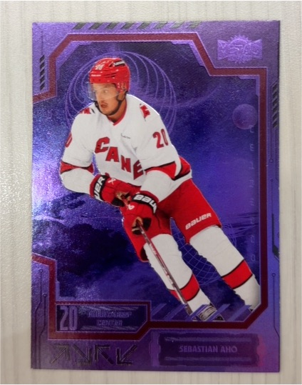 2025-26 SkyBox Metal Universe #77 Sebastian Aho Purple Spectrum FX — front