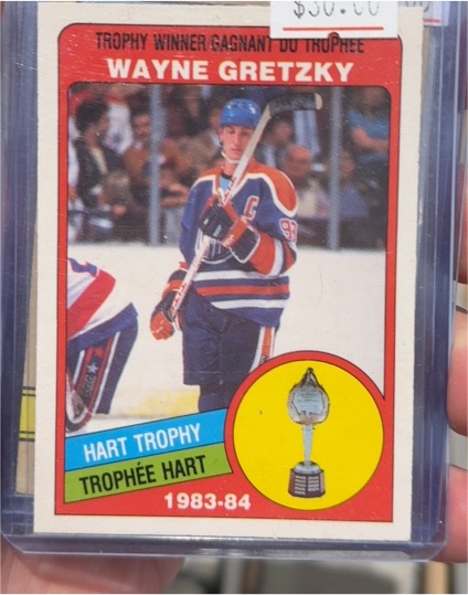 1984-85 O-Pee-Chee #374 Wayne Gretzky Hart Trophy — front