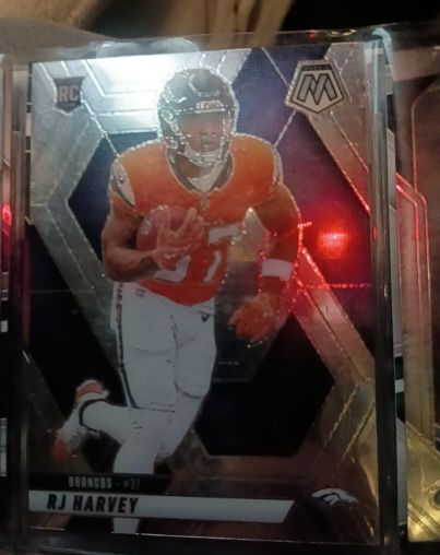 2025 Panini Mosaic #375 RJ Harvey — front