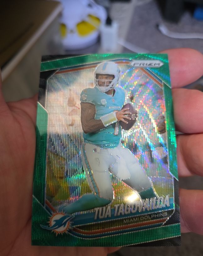 2025 Panini Prizm #58 Tua Tagovailoa — front