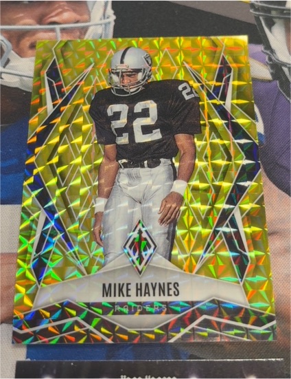 2025 Panini Phoenix #47 Mike Haynes — front