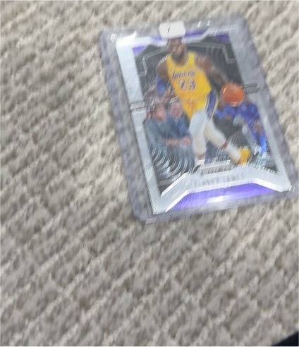 2019-20 Panini Prizm #129 LeBron James — front