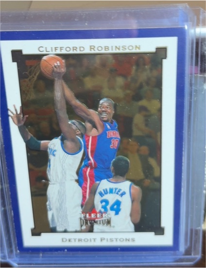 2001-02 Fleer Premium #97 Clifford Robinson — front