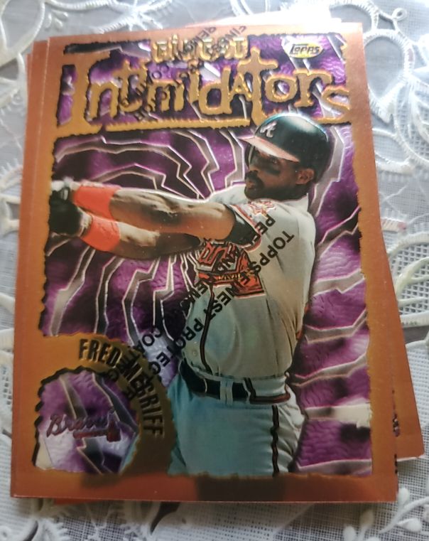 1996 Topps Finest #40 Fred McGriff — front