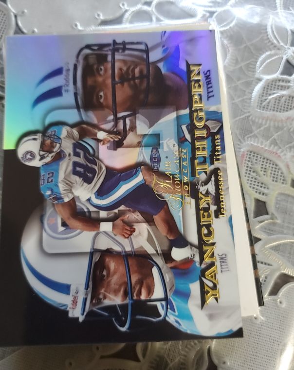 2000 Fleer Showcase #44 Yancey Thigpen — front