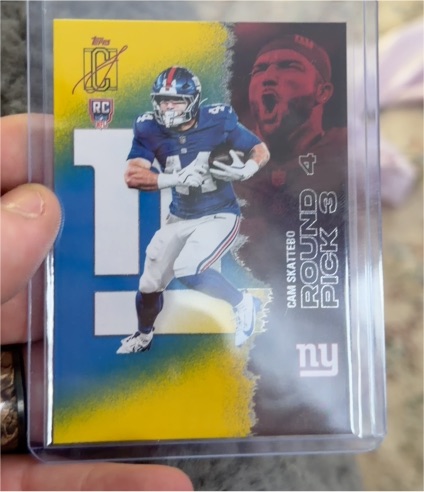 2025 Topps Signature Class #119 Cam Skattebo — front