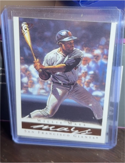 2003 Topps Gallery #1 Willie Mays — front