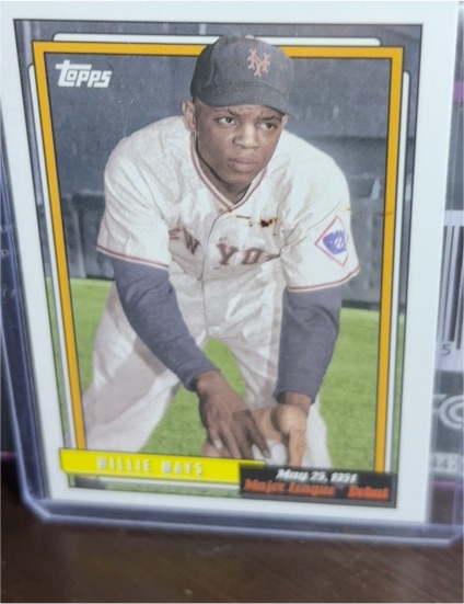 1992 Topps Major League Debut #377 Willie Mays — front