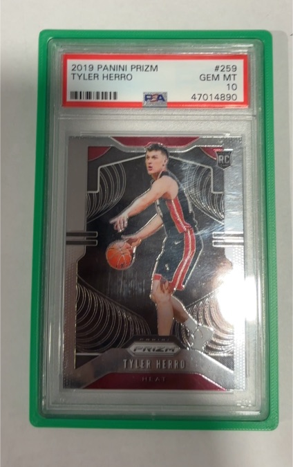 2019 Panini Prizm #259 Tyler Herro — front