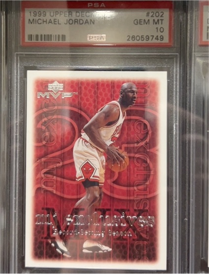 1999 Upper Deck MVP #202 Michael Jordan — front