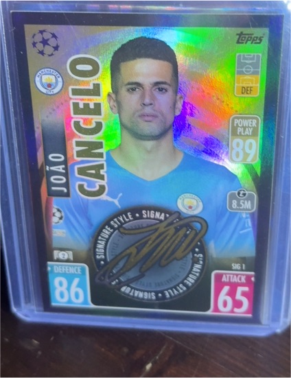 2021-22 Topps Match Attax #SIG1 Joao Cancelo — front
