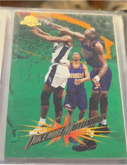 1995-96 SkyBox Premium #30 Dikembe Mutombo — front