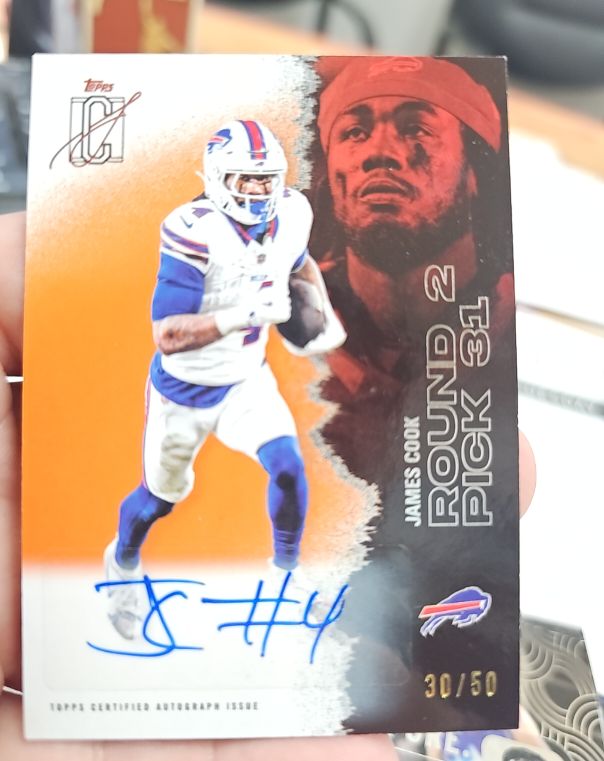 2025 Topps Signature Class #8 James Cook — front