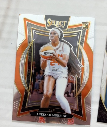 2025 Panini Select WNBA #42 Aneesah Morrow — front