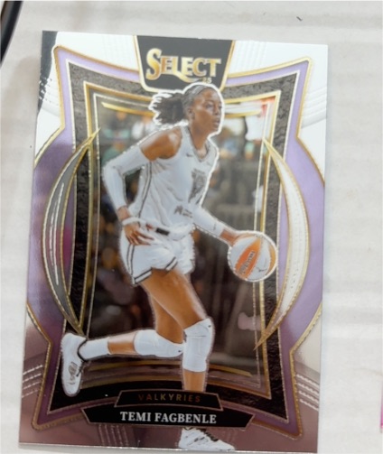 2025 Panini Select WNBA #19 Temi Fagbenle — front