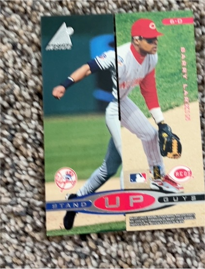 1998 Pinnacle Inside Stand Up Guys #6D Barry Larkin — front
