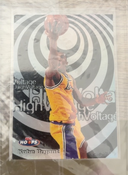 1997-98 NBA Hoops #1HV Kobe Bryant High Voltage — front
