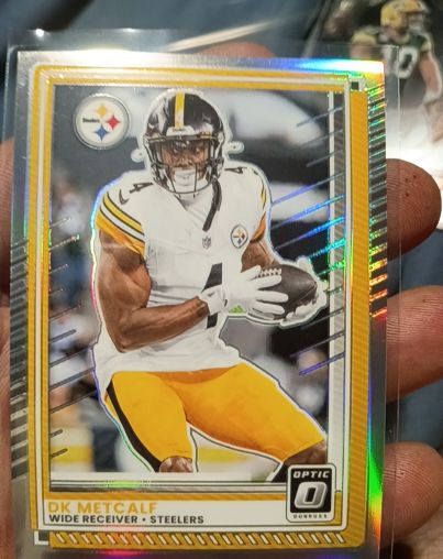 2025 Panini Donruss Optic #180 DK Metcalf — front