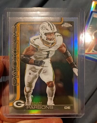 2025 Topps Chrome #77 Micah Parsons — front