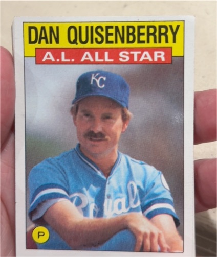 1986 Topps #722 Dan Quisenberry — front
