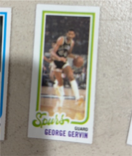 1980-81 Topps #208 George Gervin — front