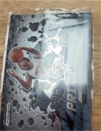 2023 Panini Prizm Draft Picks #19 Donovan Mitchell Prizm Break — front