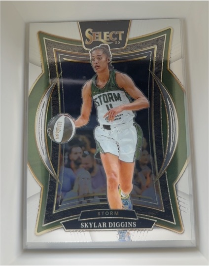 2025 Panini Select WNBA #16 Skylar Diggins — front