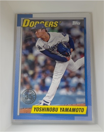 2025 Topps Series 1 #T90-84 Yoshinobu Yamamoto — front