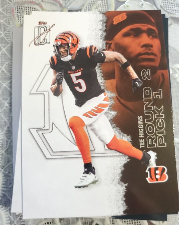 2025 Topps Signature Class #69 Tee Higgins — front
