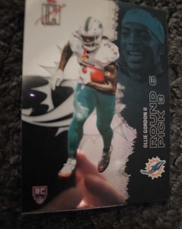 2025 Topps Signature Class #126 Ollie Gordon II — front