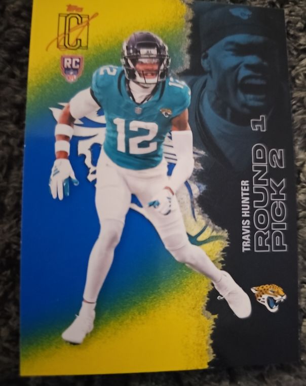 2025 Topps Signature Class #224 Travis Hunter — front
