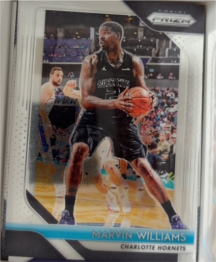 2018-19 Panini Prizm #40 Marvin Williams — front