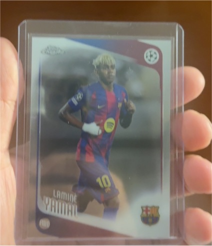 2024-25 Topps Chrome UEFA Champions League #10 Lamine Yamal — front