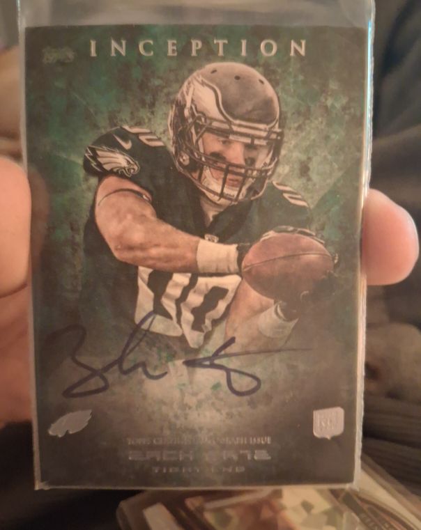 2013 Topps Inception #104 Zach Ertz — front