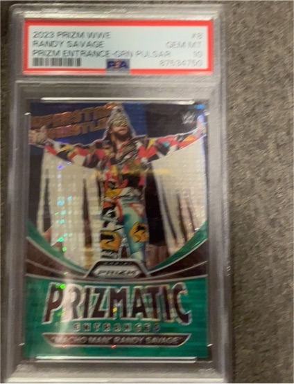 2023 Panini Prizm WWE #8 Randy Savage Prizmatic Entrances Green Pulsar — front