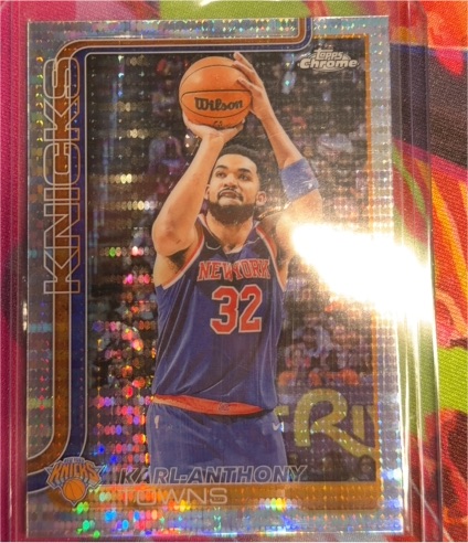2025-26 Topps Chrome #179 Karl-Anthony Towns — front