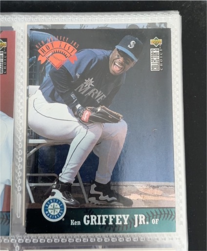 1997 Upper Deck Collector's Choice #334 Ken Griffey Jr. — front