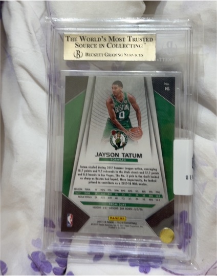 2017-18 Panini Chronicles Momentum #343 Jayson Tatum — front