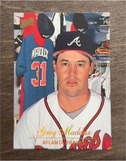 1994 Studio #39 Greg Maddux Atlanta Braves — front