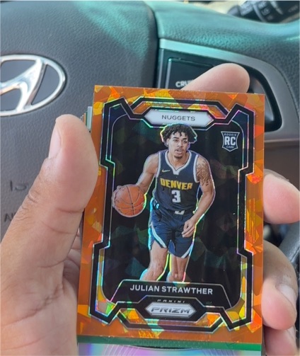 2023-24 Panini Prizm #133 Julian Strawther — front