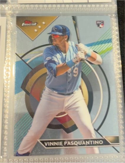 2023 Topps Finest #65 Vinnie Pasquantino — front